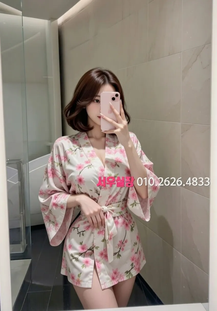 이태원 다국적노래방 프리미엄 라인업 38번 프로필