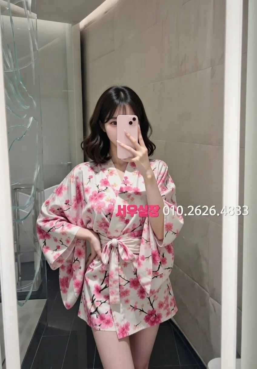 이태원 다국적노래클럽 프리미엄 라인업 12번 프로필