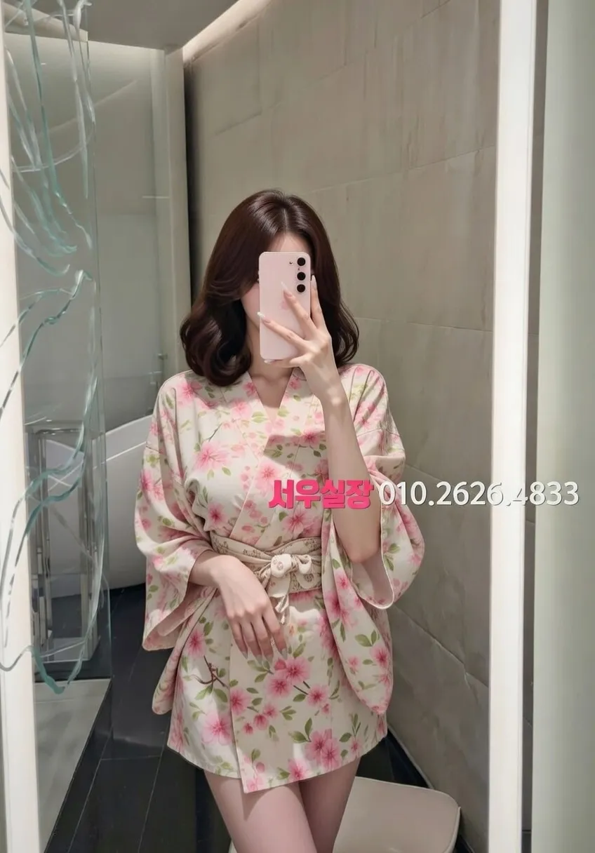 이태원 다국적 프리미엄 라인업 4번 프로필