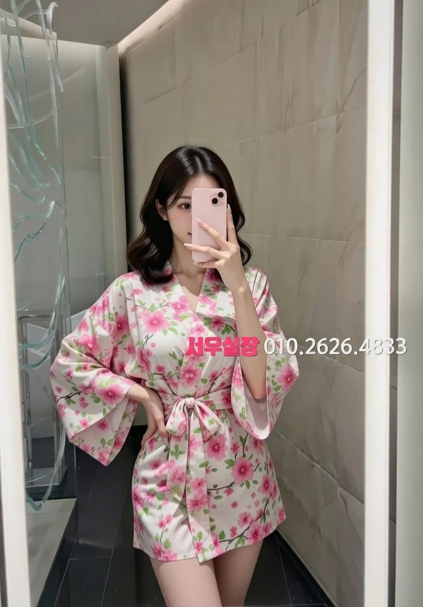 이태원 란제리룸 프리미엄 라인업 36번 프로필