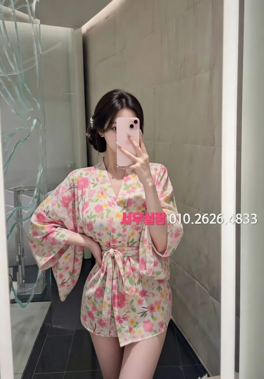 이태원 다국적노래클럽 프리미엄 라인업 38번 프로필